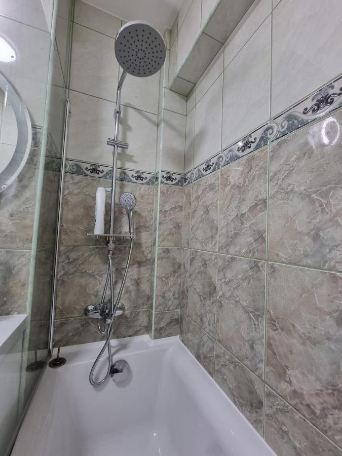 Clau Home Hunedoara Ngoại thất bức ảnh