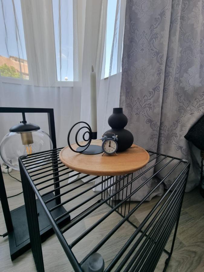 Clau Home Hunedoara Ngoại thất bức ảnh